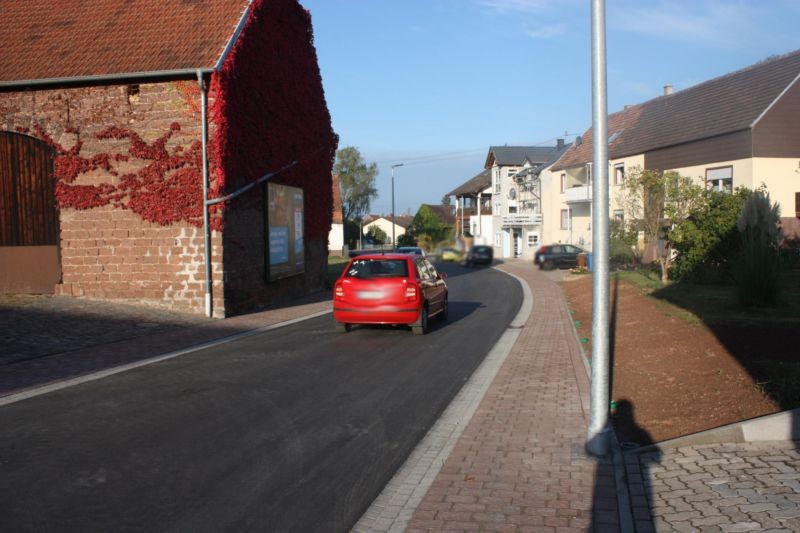 Kreuzstr. 4