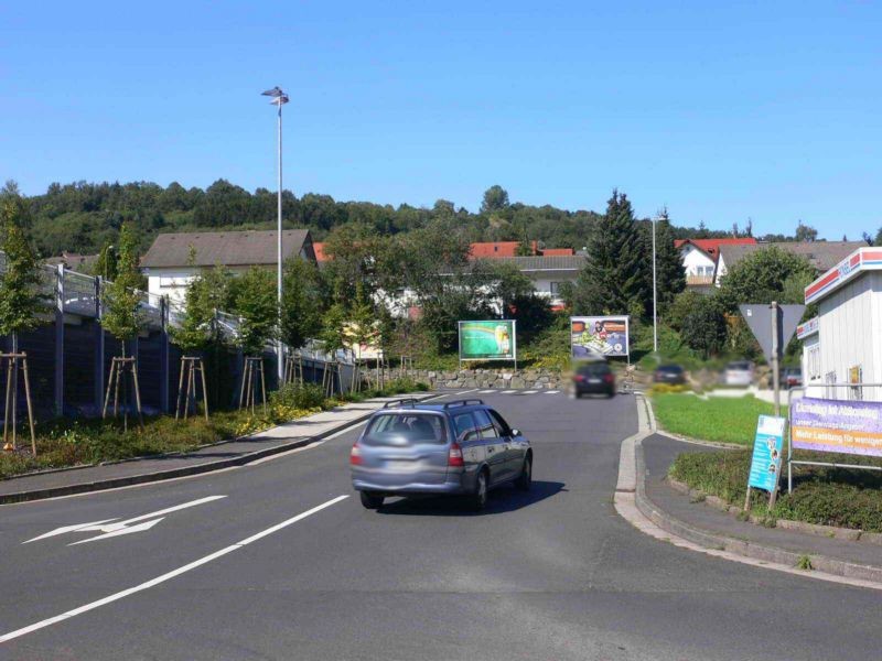 August-Vilmar-Str. 29 gg. Einfahrt rechts