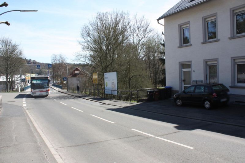 Kallenfelsstr. neb. Nr. 51
