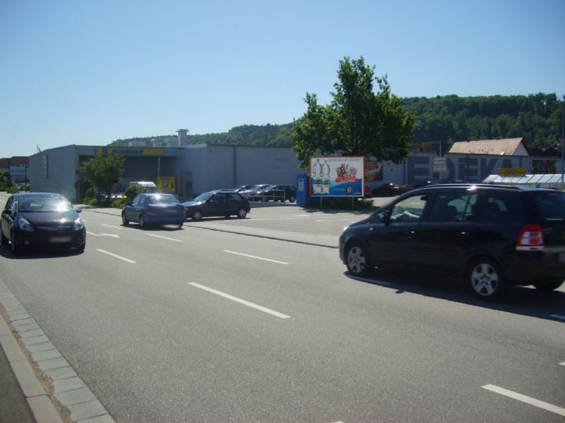 Bahnstr. 28  / Edeka geg. Einf. schr.