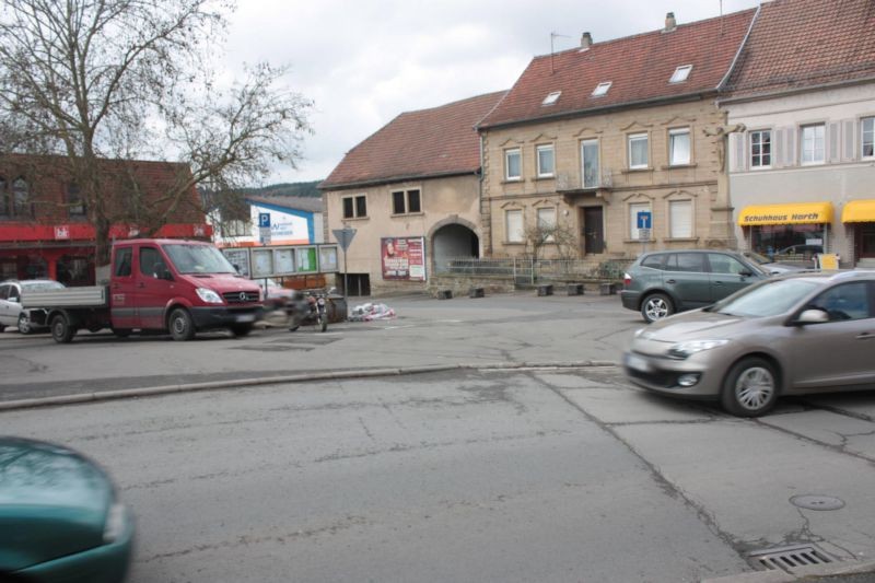 Hauptstr. 16