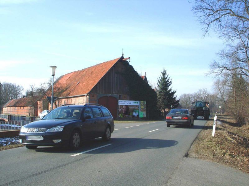 Gorlebener Str. / Im Dorf 3