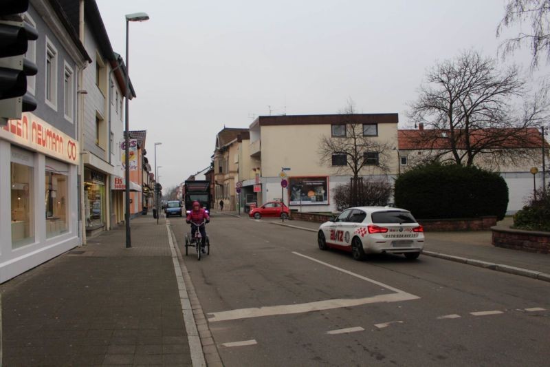 Schillerstr. 14  / Bachgasse quer