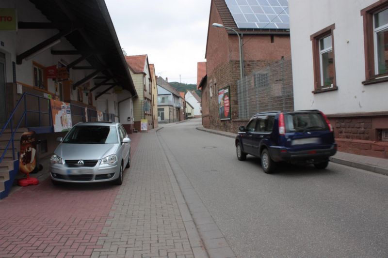 Hauptstr. 32