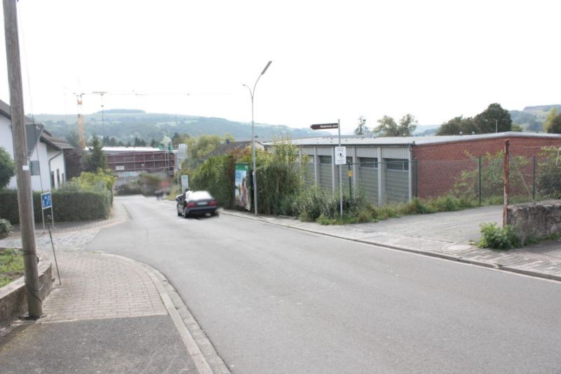 Deslocher Str.  FC Meisenheim