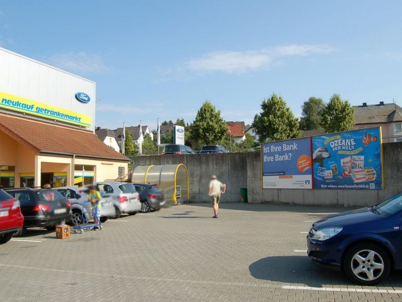 Hauptstr. (B255) (PP) Getränkemarkt