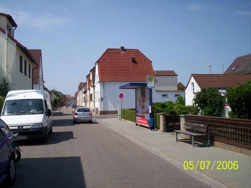 Thomas-Mann-Str. 1