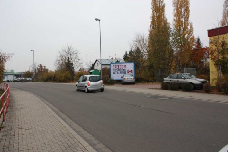 Chemnitzer Str.  geg. Hs.-Nr. 33 / Media-Markt / Einf. Gartencenter