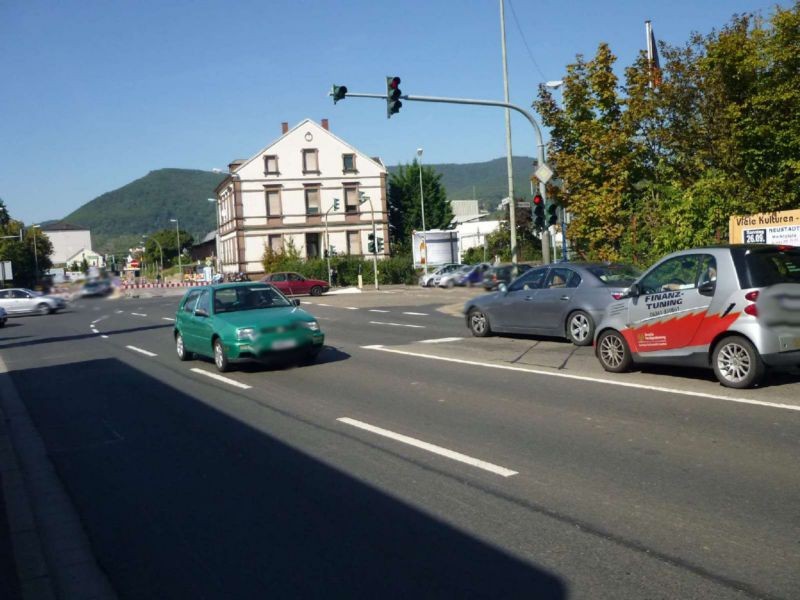 Winzinger Str. (B 38)  / Landauer Str. 95 (B 39)