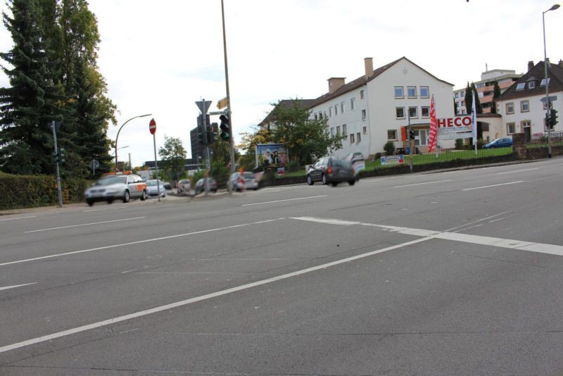 Speyerdorfer Str. (B 39)  / Landauer Str. 105 VS