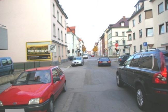 Friedenstr.  / Hermann-Köhl-Str. 19