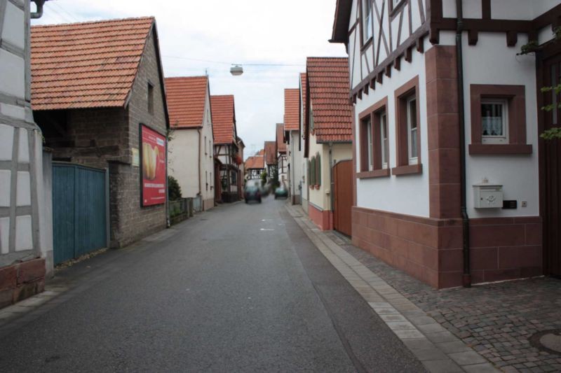Hauptstr. 76