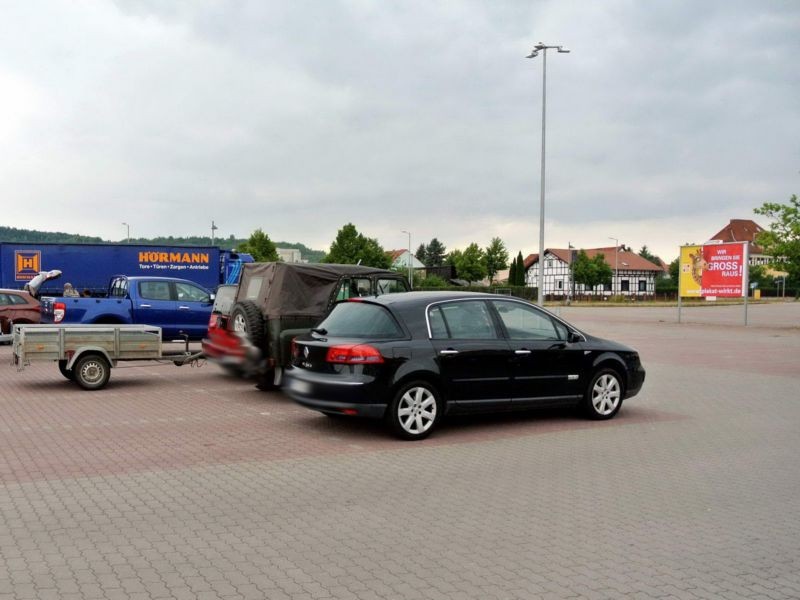 Nordhäuser Str. (B4) /Im Steinfeld 1 geg. Einf. li.