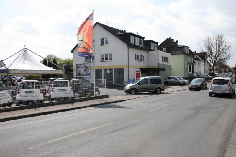 Hannoversche Str. 70  / Einf. Rewe