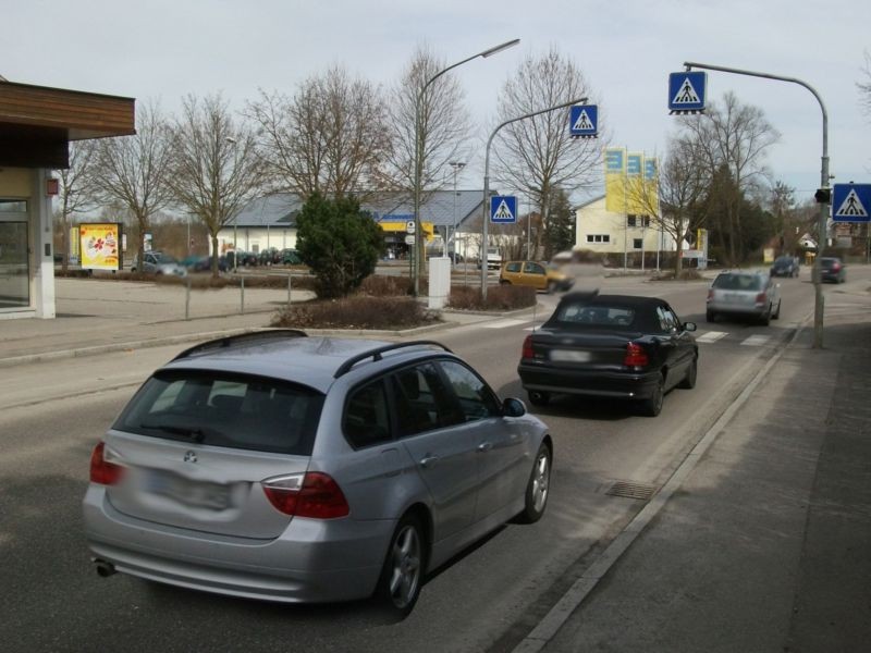 Am Sportplatz  / Bahnhofstr.