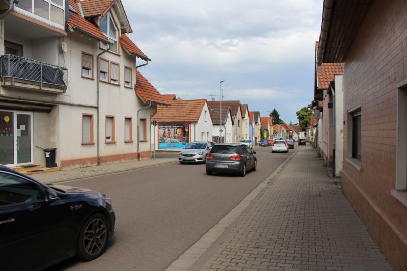 Friedrich-Ebert-Str. 131  / Bleichstr. quer