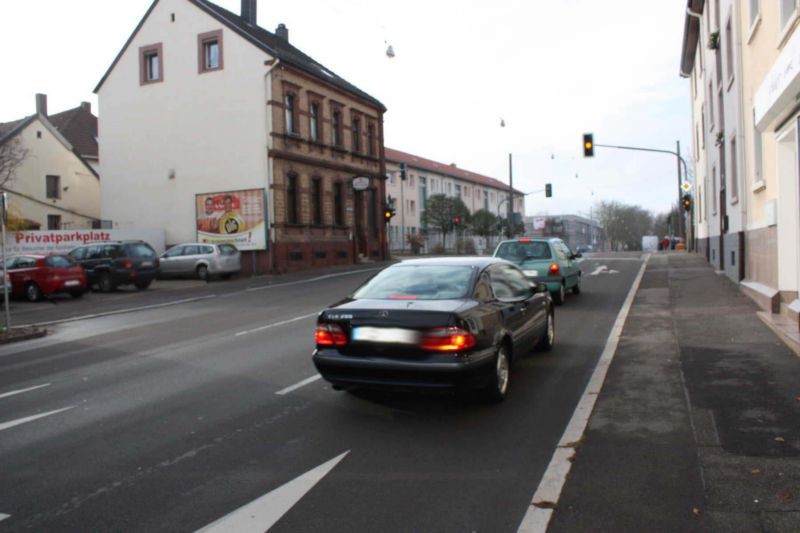 Winzler Str. 111 / Gaststätte