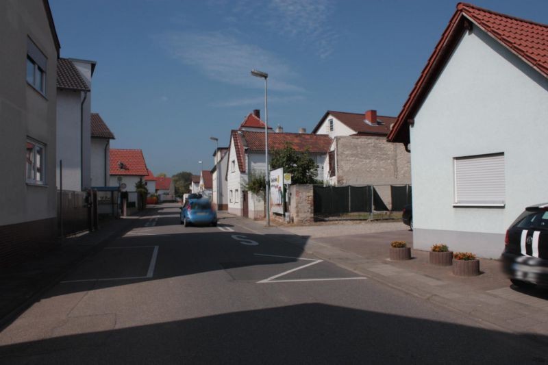 Hauptstr. gg. Nr. 218