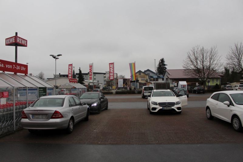 Carl-Benz-Str. 2  / Eichendorffstr. / (PP) geg. Rewe