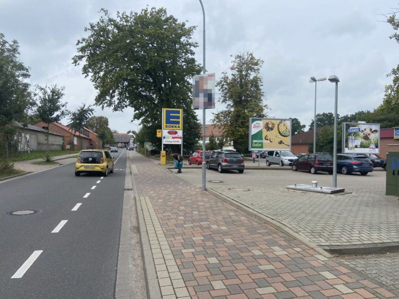 Vahlder Weg 1  / Sto. 1 (PP) Edeka VS