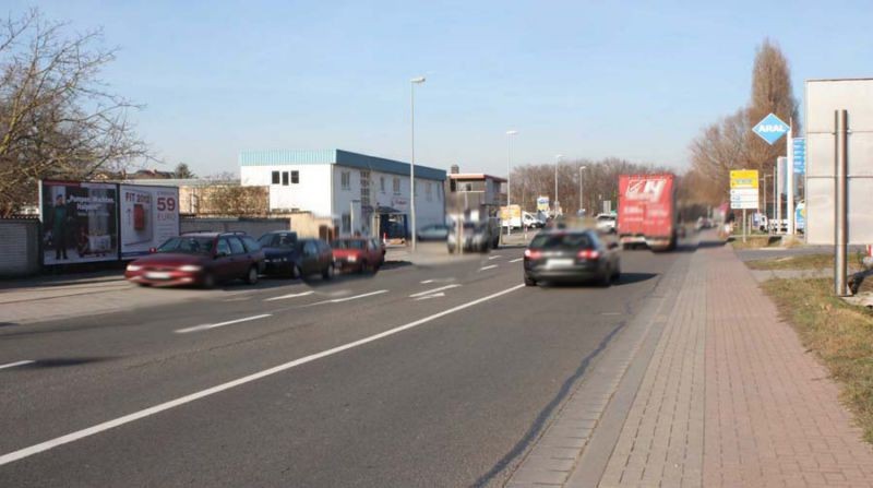 Industriestr. 10 gg. Aral-Tankstelle par.