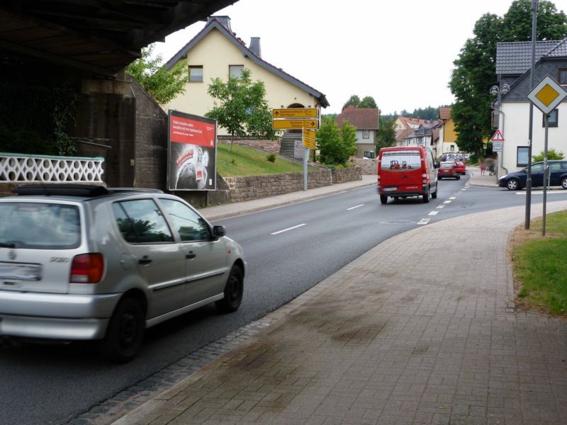 Dermbacher Str. (B 285) gg. Gehauser Str.