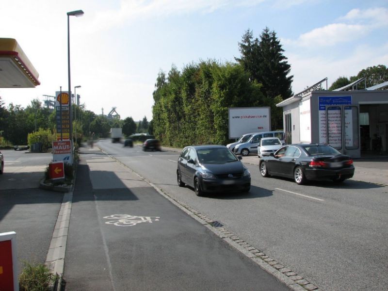 Meierfeldstr. 22 (St 2040)  / Si. Rosenbachstr. quer