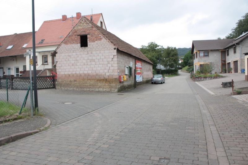 Ortstr. / Schulstr.