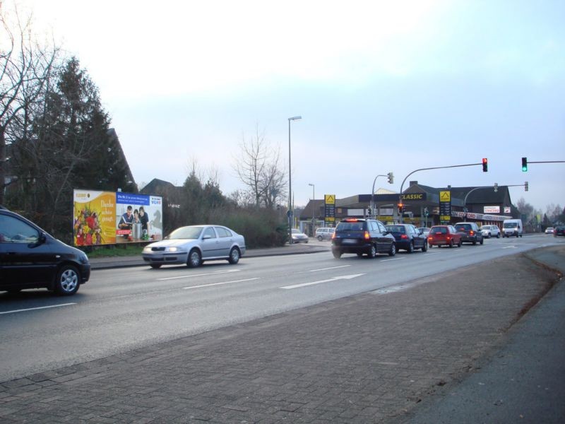 Kirchweyher Str. Nh. Einm. Im Mühlengrunde, nb. Telefonzelle