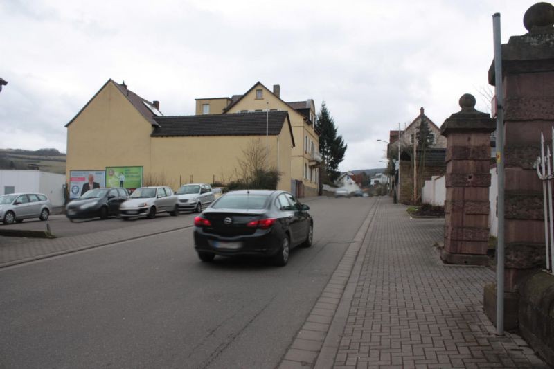 Hauptstr. 52