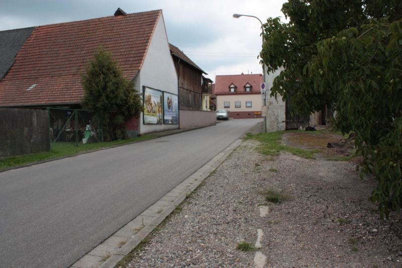 (K 17)  / Dorfbrunnenstr.