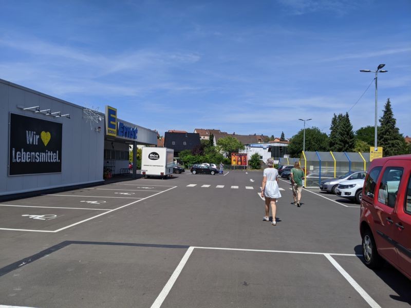 Gewerbestr. 33  / Edeka geg. Einf.
