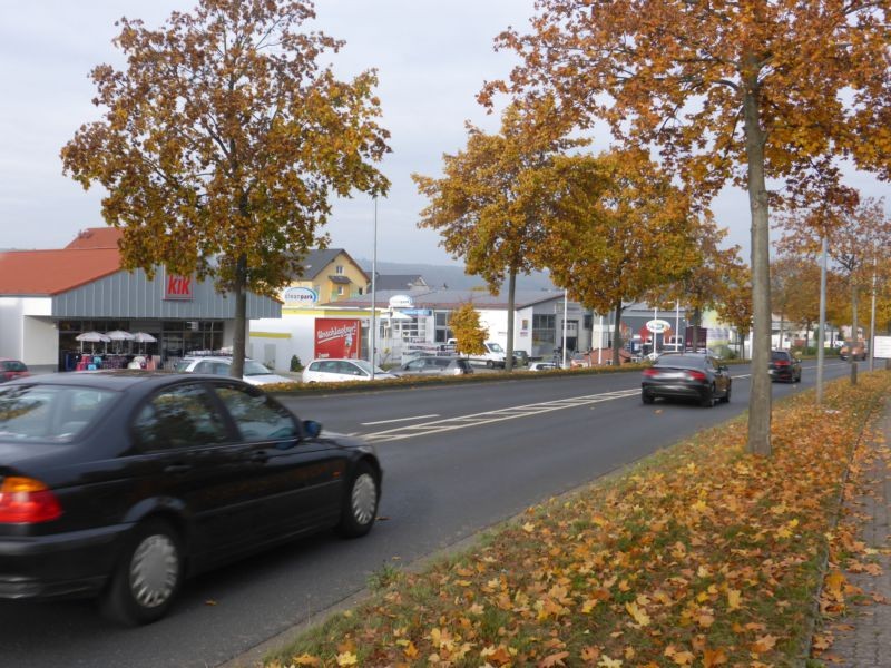 Pfützenäcker 8  / Miltenberger Str. / Si. Netto u. Rewe quer