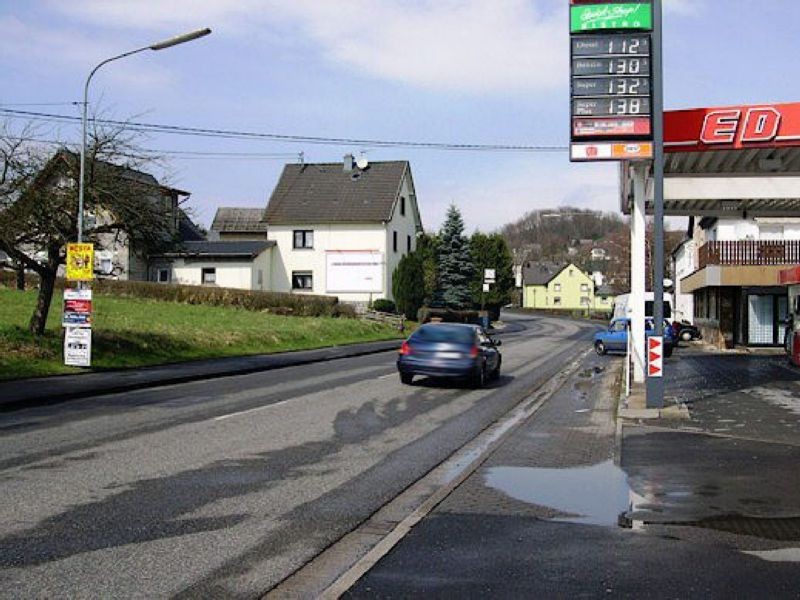 Hauptstr. 42 (B 255)