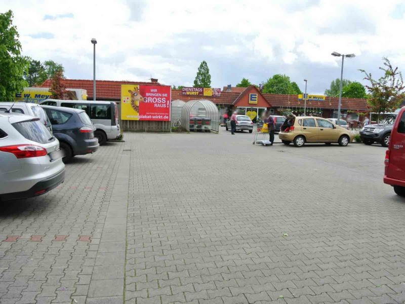 Gasteweg 1  / Edeka neb. Eing. li.