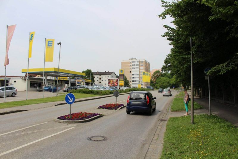 Herzog-Otto-Str. 11  / Edeka Si. Einf. Tankst. RS