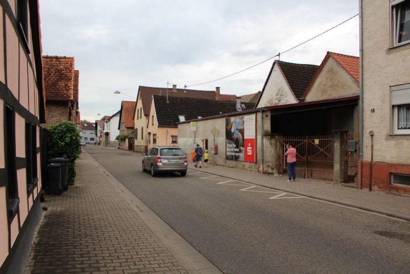 Hauptstr. 18