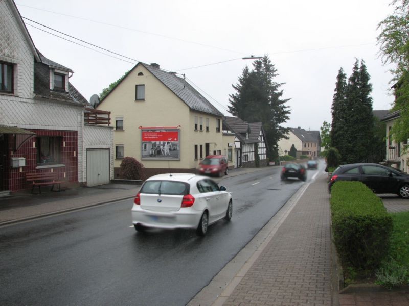 Montabaurer Str. 13 (B 255)  quer