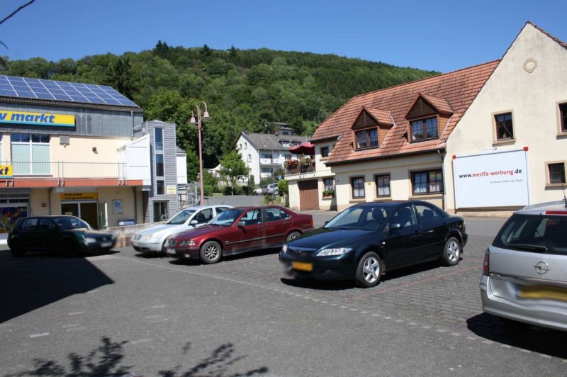 Luxemburger Str. 30  - Si. Eing. Edeka