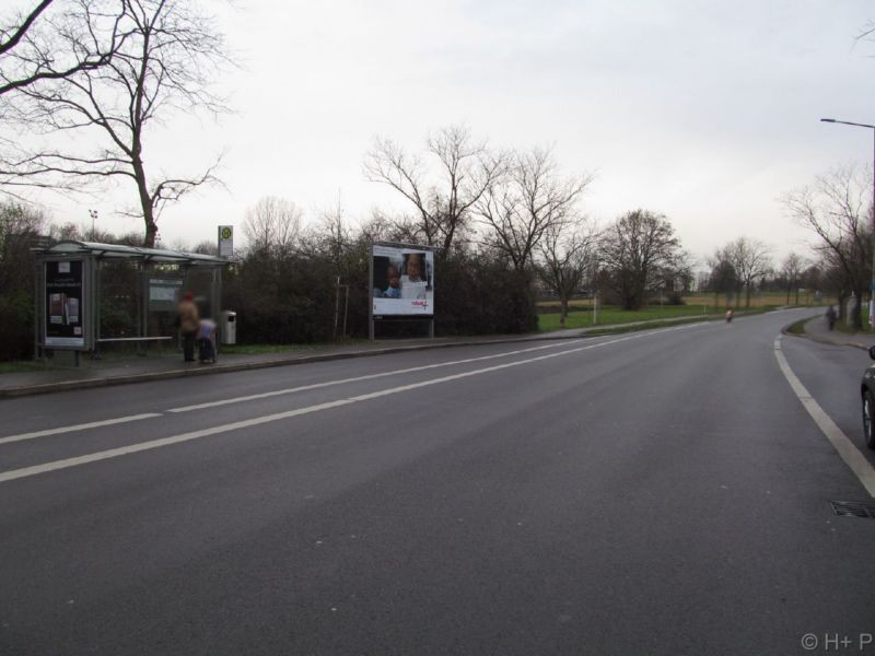 Roanner Str.  v. Sondelfinger Str. / Hst. re.