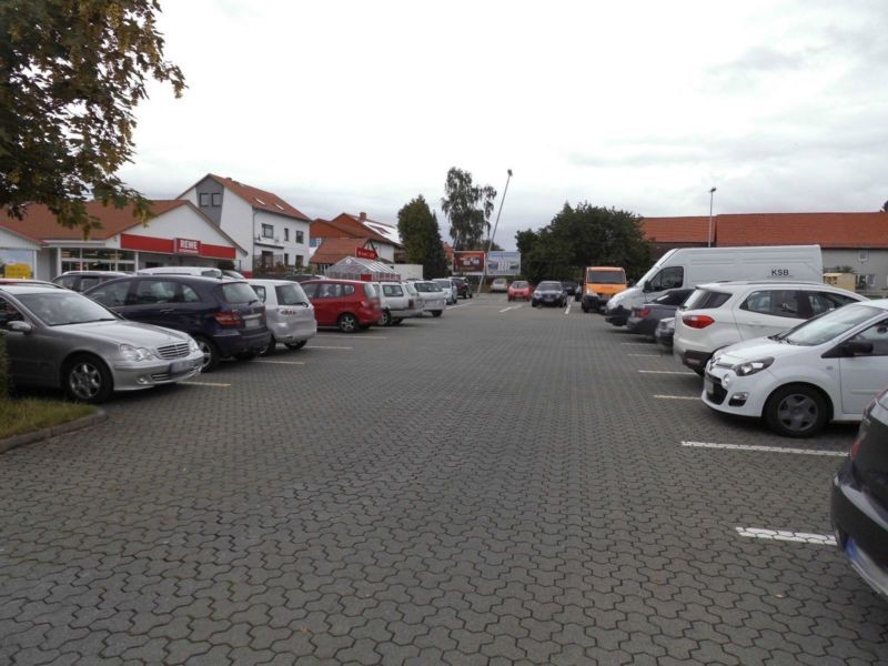 Lappstr. 5  re. Si. Rewe (PP)