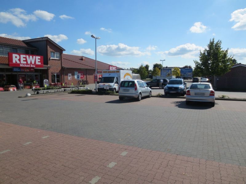 Stader Str. 28  / Rewe (PP)