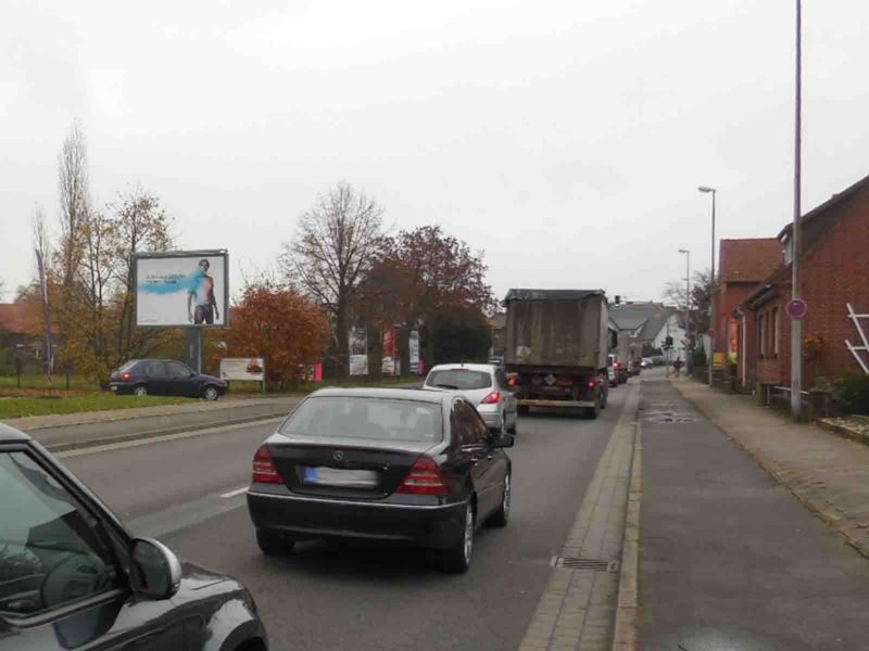Engter Str. 5 (B 218)  re.