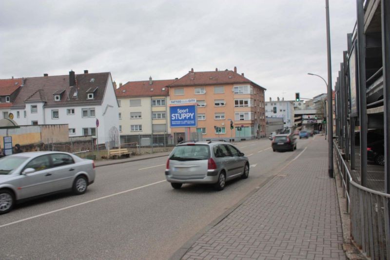 Schäferstr. 64  / Pfarrgasse (L 482) RS quer