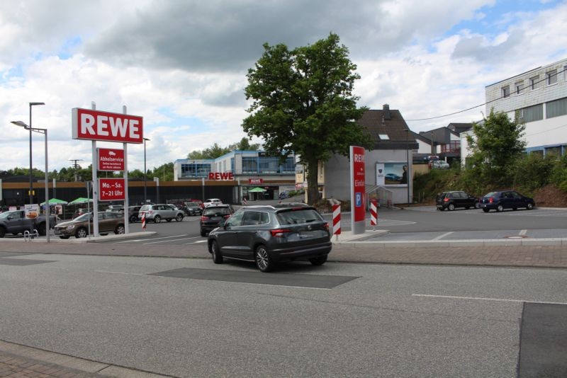 Koblenzer Str. 38 a  / Si. Einf.