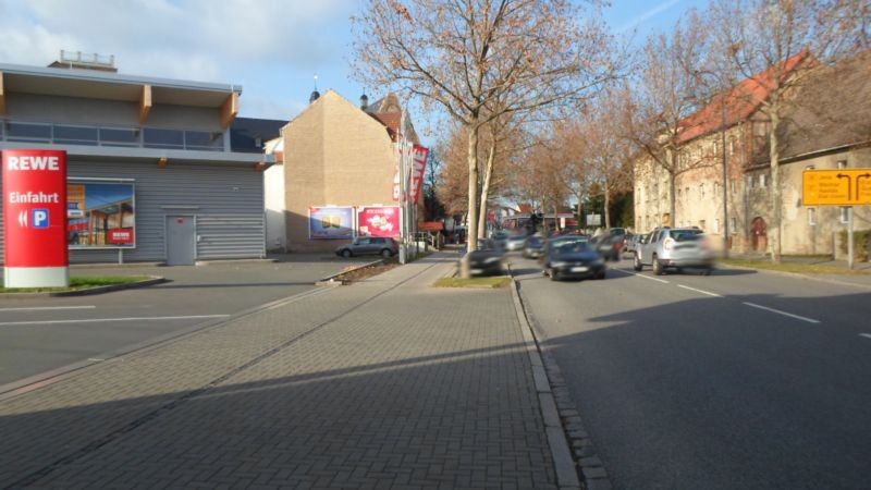 Weißenfelser Str. 5 (B 87)  / Si. Rewe Einf. (PP)