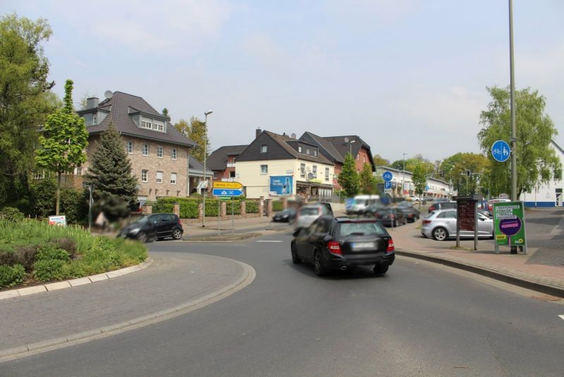 Gladbacher Str. 3 (B 221)