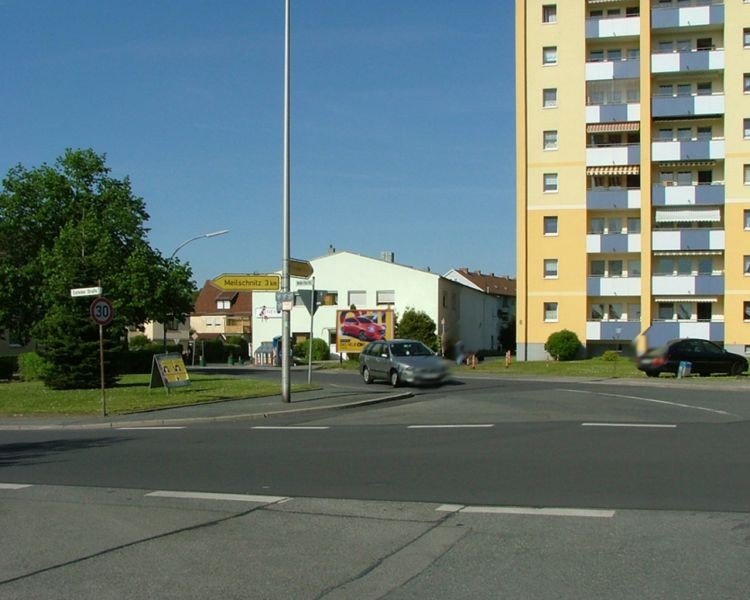 Ostlandstr. 2  / Eisfelder Str. quer