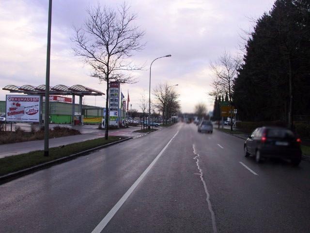 Dr.-Karl-Lenz-Str. 6 quer