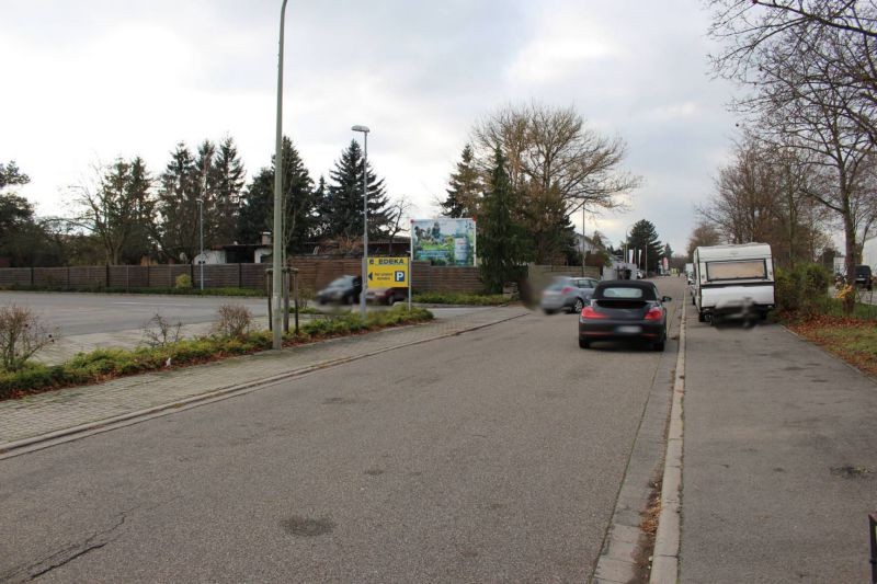 Am Weidensatz 18  / Edeka Einf. (PP)